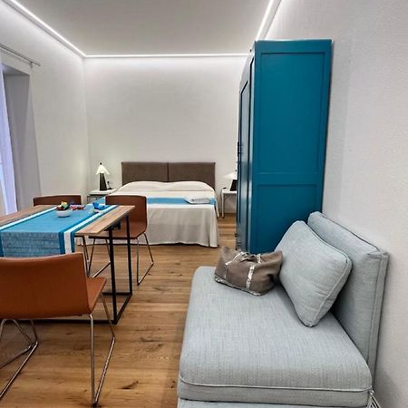 Dimora Elle Hotell La Maddalena  Eksteriør bilde