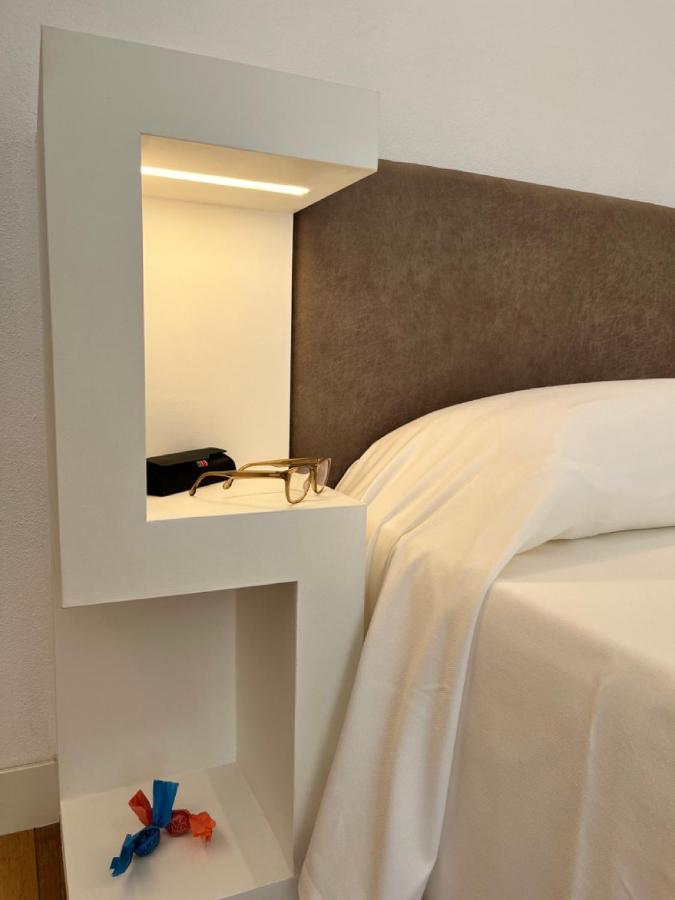 Dimora Elle Hotell La Maddalena  Eksteriør bilde
