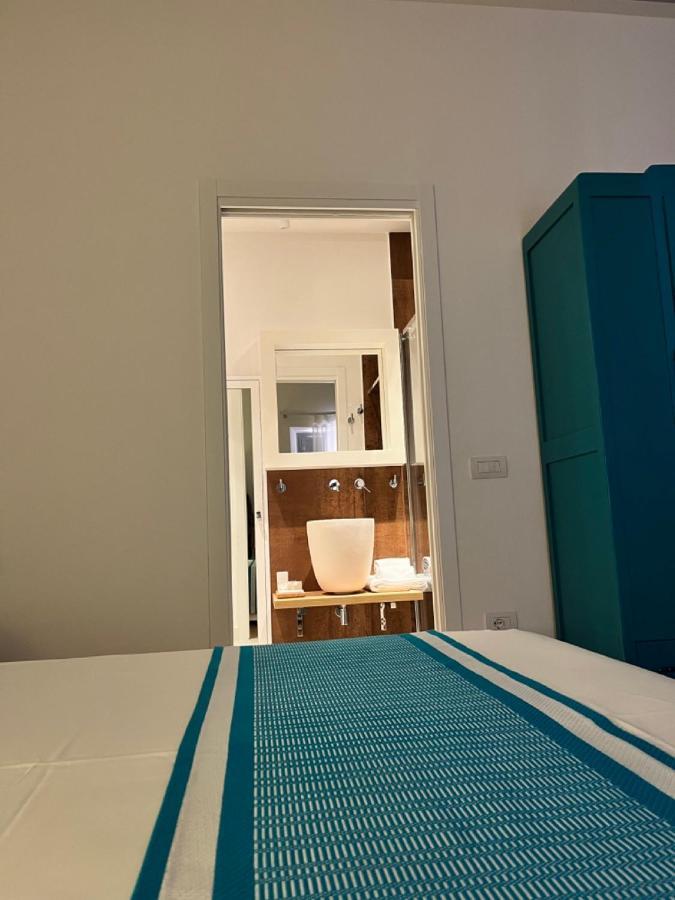 Dimora Elle Hotell La Maddalena  Eksteriør bilde